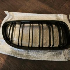 BMW E90 grille