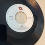 TLC - Creep / Waterfalls 7" Vinyl - 2020 Reissue - Arista / Be With Records Ltd. Image 5