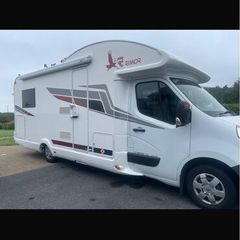 Camper