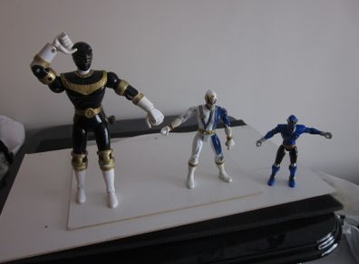 Power Rangers Figures Bundle X3