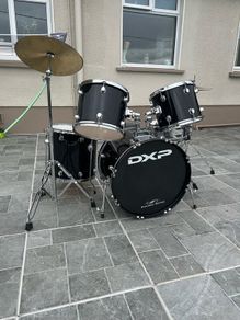 Drum kit