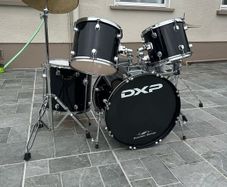Drum kit