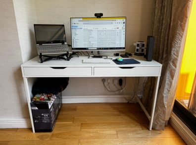 Desk for free