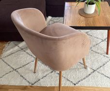 Velvet Chair