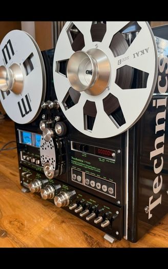 Hifi at its very best Mega Rare opportunity to own the greatest Technics reel to reel, the RS-1700 but this is Xtra special as its The McIntosh Tribute completely Restored the only one in the country 17k to buy