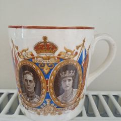 King George VI coronation mug