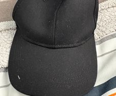 Woman black Hat