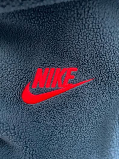 Nike Air Max Therma-Fit Polar Fleece Hoodie