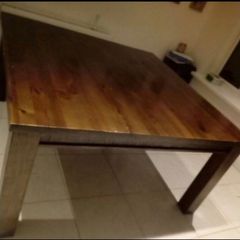 square table