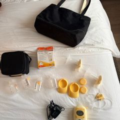 Medela Freestyle double electric breast pump