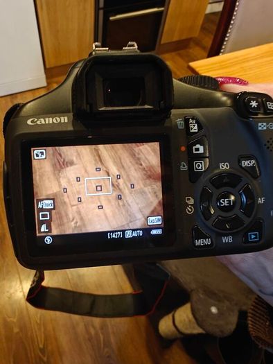 Canon EOS 1100D DSLR with 18-55mm Lens and Bag Excellent Condition