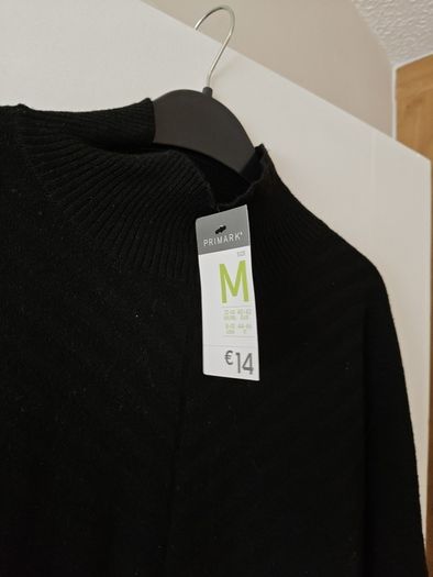 Black Jumper