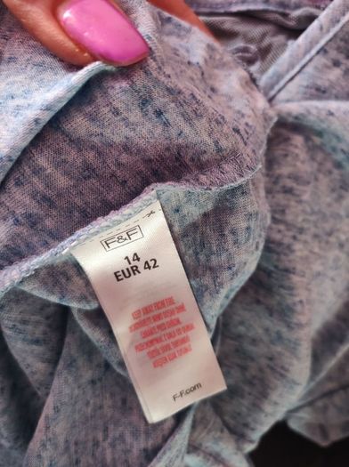 Blue lace top F&F size UK14 EU42 Perfect condition Postage included
