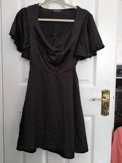 Ruffle sleeve dress