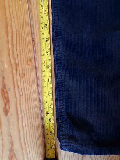 BNWT Navy Wrangler Cords W24