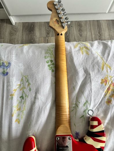 Evh frankenstrat