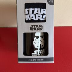 lego Star Wars stormtrooper mug and sock set