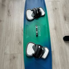 North Atmos Kitesurfing board