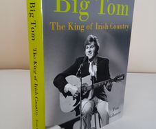 Big Tom: The King of Irish Country by Tom Gilmore (HQ816)