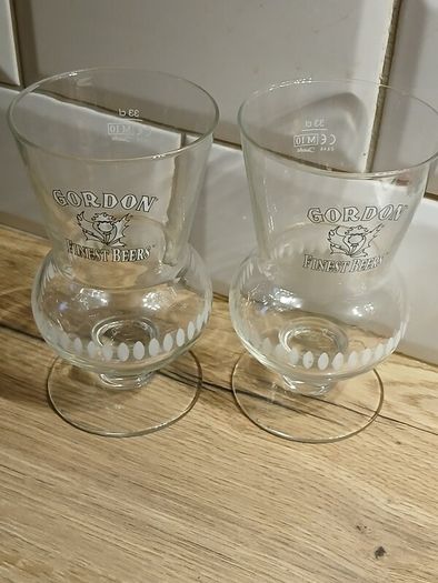 2 New Gordon Finest Beer Glasses