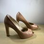 Hobbs Heels - size 5 Image 2