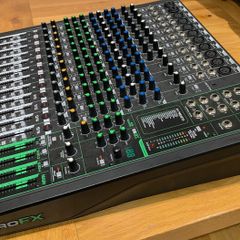 Mackie ProFX16v3 Analog Desk