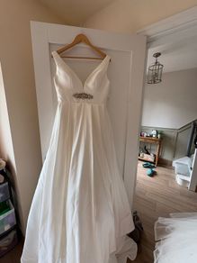 wedding dress