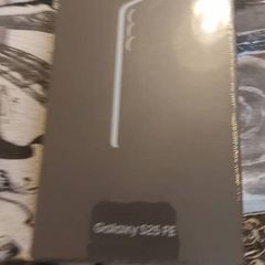 Samsung  galaxy 25fe