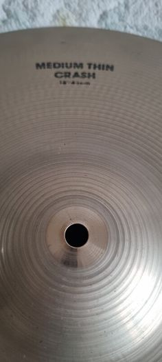 Zildjian Brilliant Medium Thin Crash Cymbal 18"