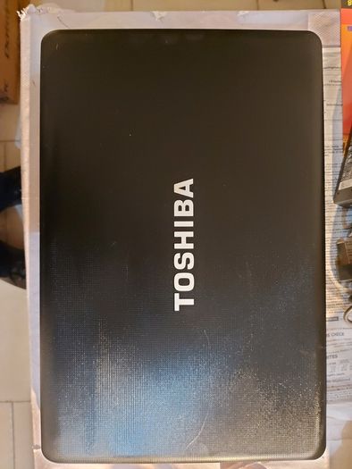 Toshiba Satellite C660-18C, Intel Celeron CPU 925, 2.3GHz, 4GB Ram, 255GB HDD, Windows 10, Microsoft Edge, Chrome and VLC
