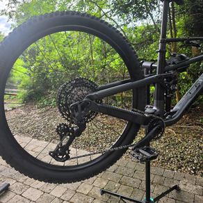 Full suspension MTB