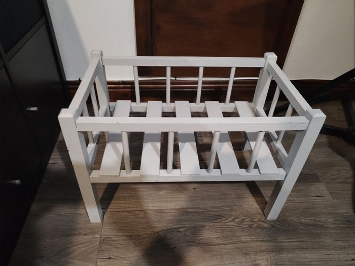 Grey cradle in perfect condtion