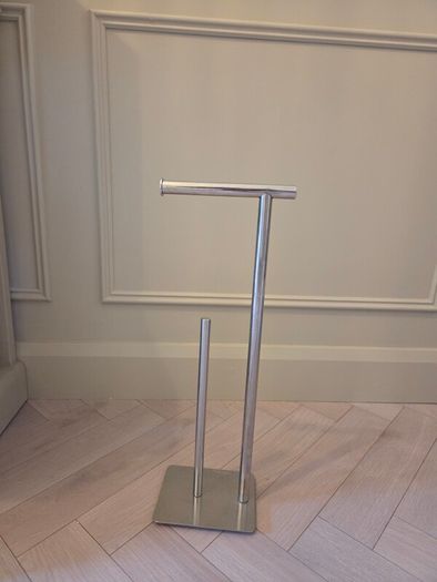 toilet roll holder (free)