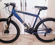 Large mountain bike in great working condition