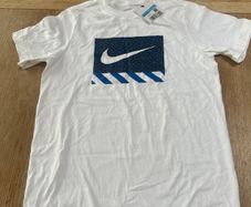 boys t-shirt (brand new) free