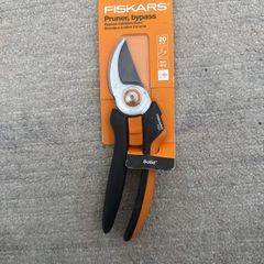 pruner