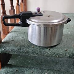 Pressure Cooker