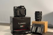 Lumix s5ii &amp; Lumix 20-60 &amp; Accessories