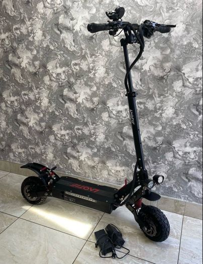 Laotie Es18 E scooter