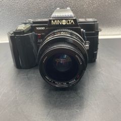 Minolta Maxxum 7000 AF 35mm Film SLR Camera + AF Zoom 35-70mm f/4 Lens - Vintage
