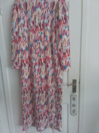 Dress/Women Colorful Random Printed Long Sleeve Dress .. Price Drop