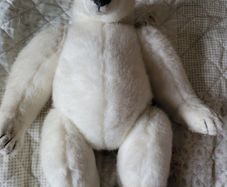 Vintage teddy - polar bear