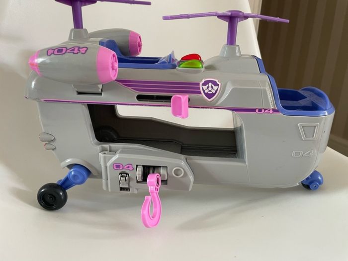 paw patrol sky helicopter