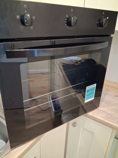 Candy oven