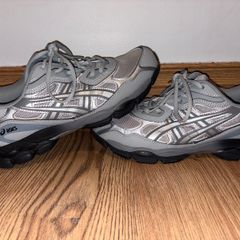 Asics Gel NYC Silver sheet grey