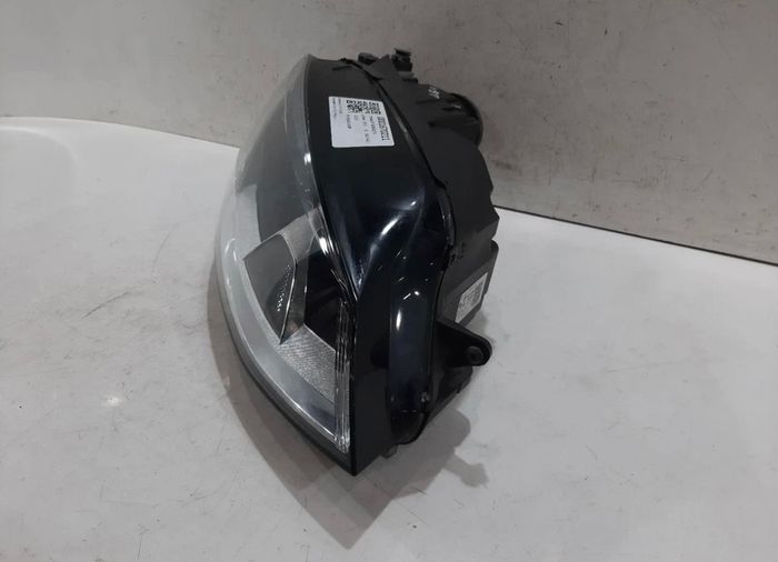 Volkswagen Golf Mk7 2013-2016 Driver Side Headlight Genuine 5G2941006E right Headlight