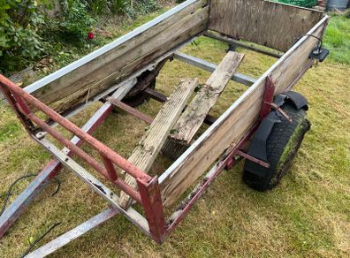 Car trailer