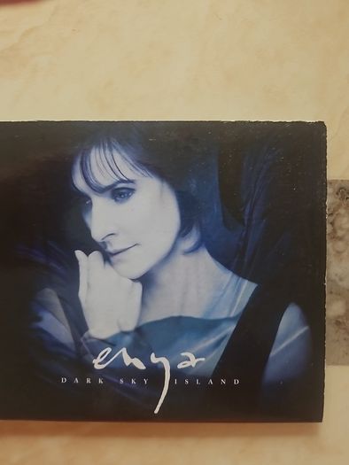 Enya CD - Dark Sky Island