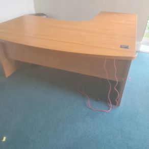 rosewood managers corner office desk with