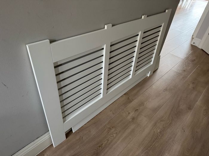 Radiator Cover (Dismantled)